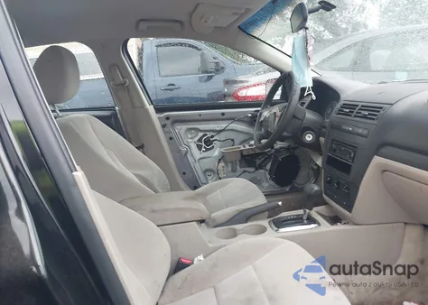 2009 Ford Fusion S из США, поврежденный, VIN 3FAHP06Z29R175020